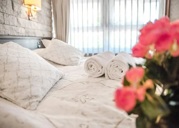 Restaurant La Porte D'octodure Hotel Martigny-Combe